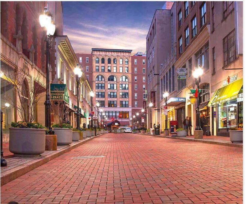 Hartford Downtown: 2Mins Walk To Xl Center Apartment Exterior foto